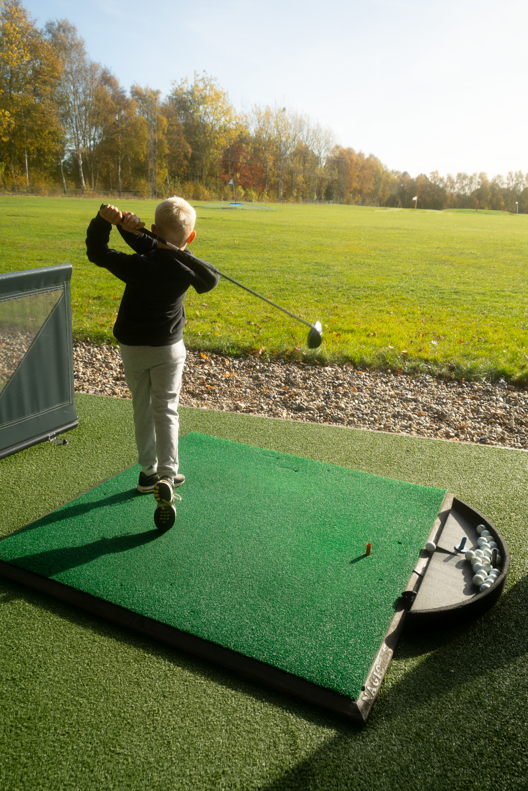 junior golfer junior golfer