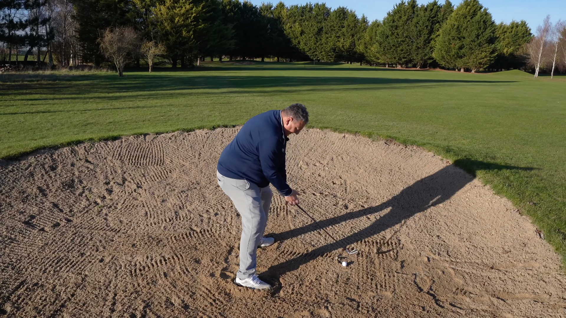 master-the-fairways-bunker-shot