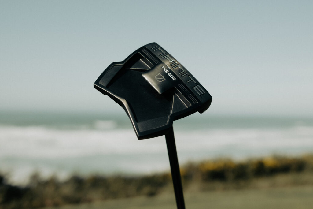 a close up look of the wilson infinite zt putters - 606 model
