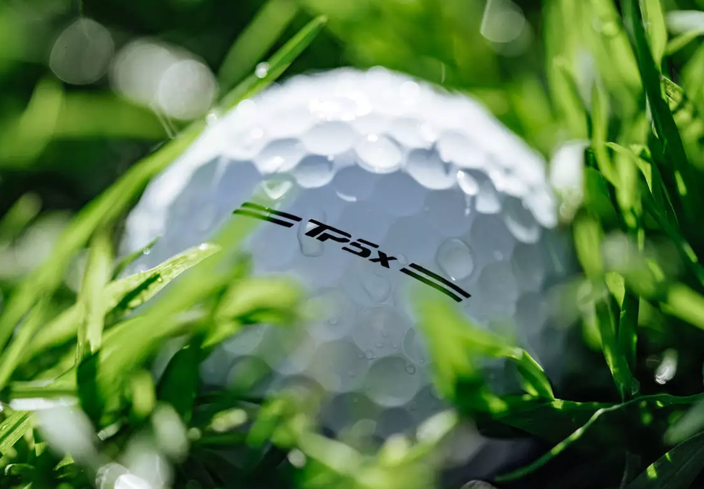 a close up look at the taylormade tp5x